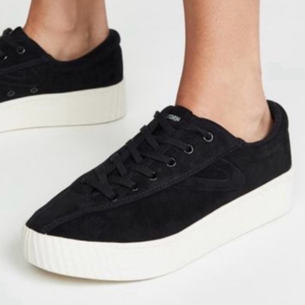 TRETORN Nylite Bold Lace Up Canvas Platform Sole Sneakers - Picture 2 of 7
